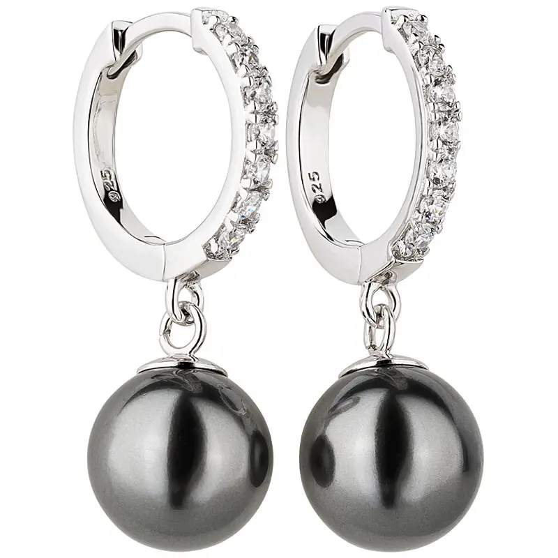 Produktfoto Freisteller Silberschmuck Ohrringe Produktfoto Freisteller Silberschmuck Ohrringe