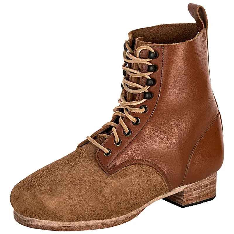 Produktfoto Freisteller Ledershuh Stiefel braun mit Absatz Produktfoto Freisteller Lederschuh Stiefel