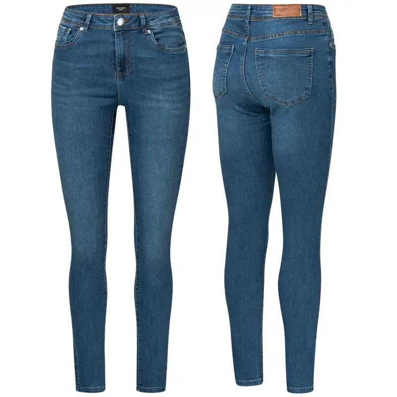 Produktfoto Freisteller Hollow-Man Jeanshose Produktfoto Freisteller Hollow-Man Jeanshose