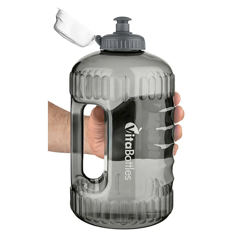 Produktfoto Kunststoffflasche transparent mit Teilkörperabbildung Produktbild, Standard-Produktfotografie Plastikflasche