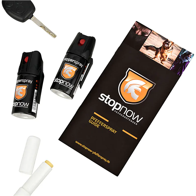 Produktfoto Abwehrspray mit Broschüre, dekoriert Produktbild, Standard-Produktfotografie Abwehrspray