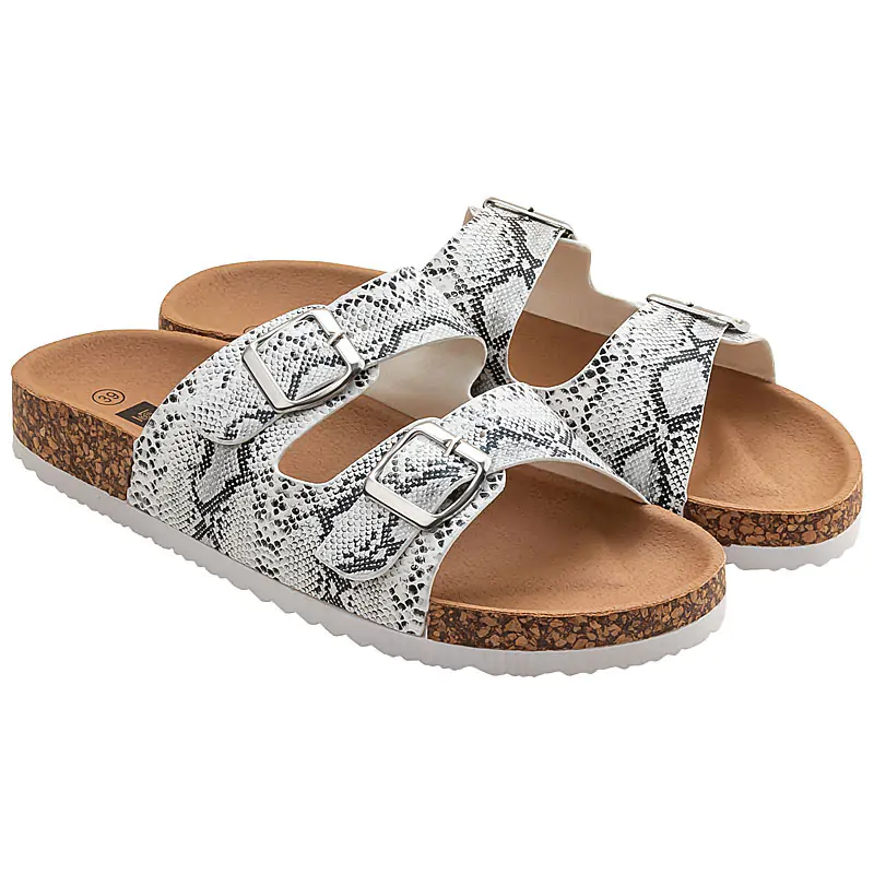 Produktfotografie für Onlinehandel Hausschuhe Sandalen Produktfotografie für Onlinehandel Hausschuhe Sandalen