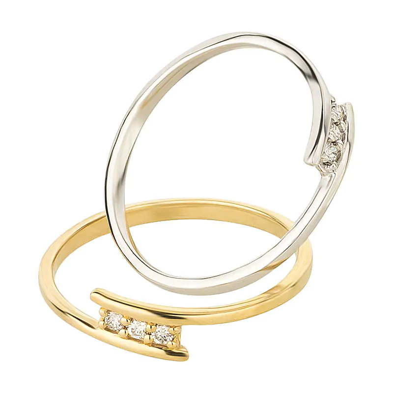 Produktfotografie für Onlinehandel Gold- und Silberschmuck Armreif mit Strasssteinen Produktfotografie für Onlinehandel Gold- und Silberschmuck Armreif mit Strasssteinen