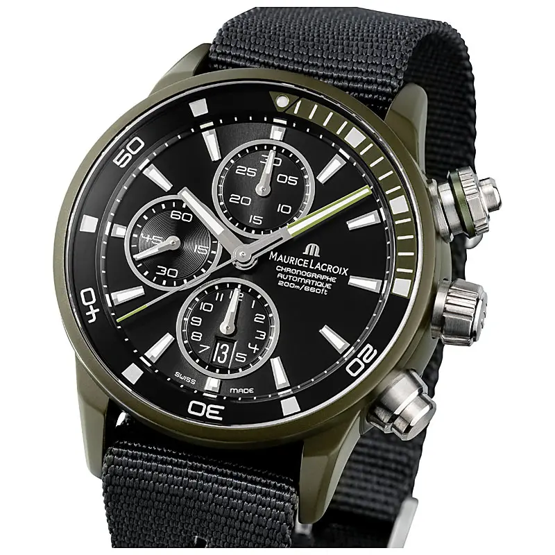 Produktfoto Armbanduhr Detailaufnahme schräg Produktfoto Armbanduhr Detailaufnahme schräg